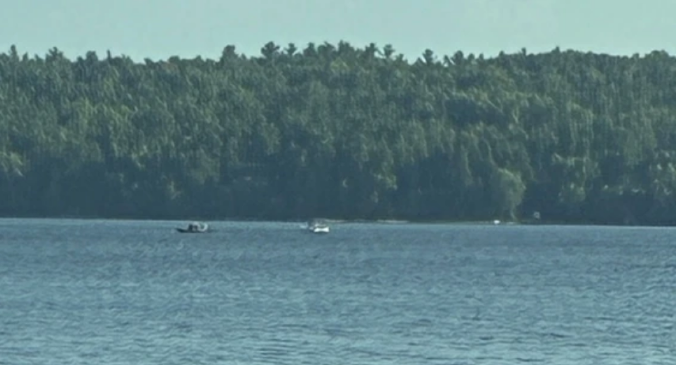 Ottawa Police searched for a man who jumped into the Ottawa River to save a woman in distress