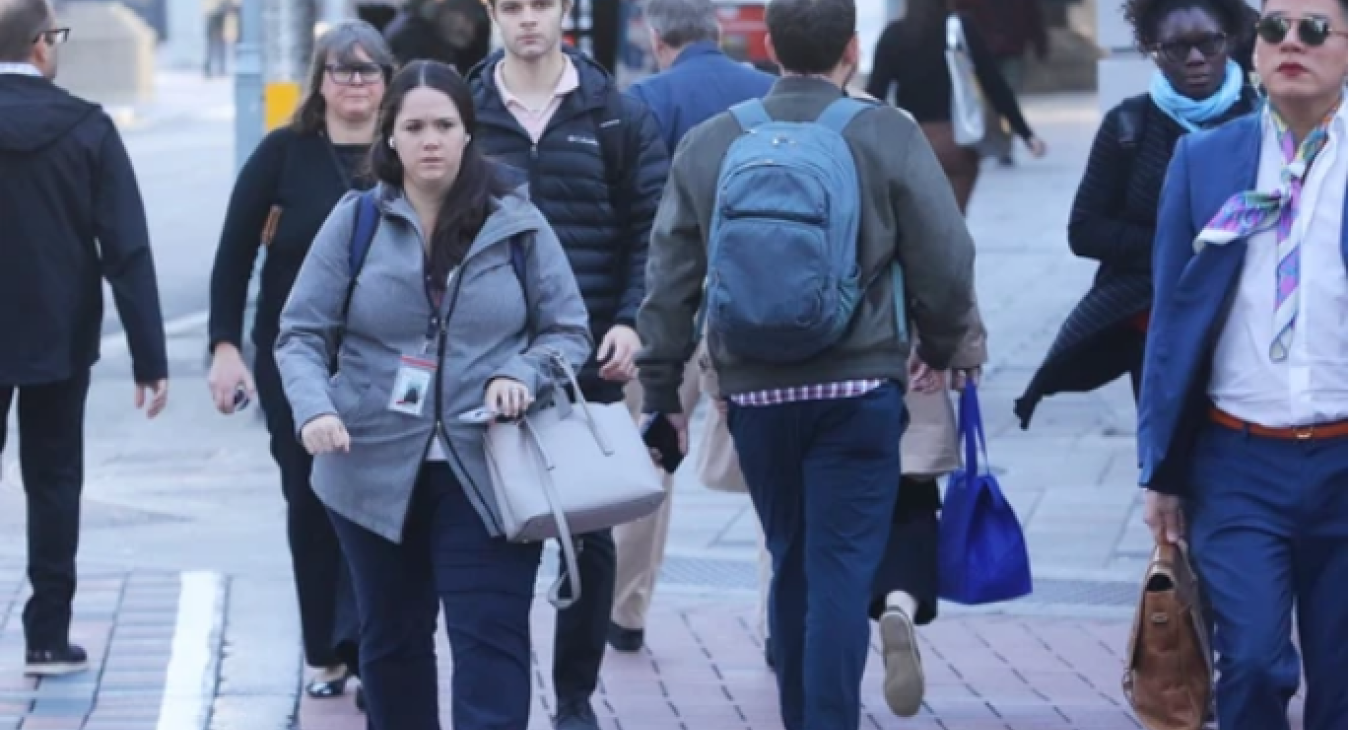 Public servants walk to work in downtown Ottawa